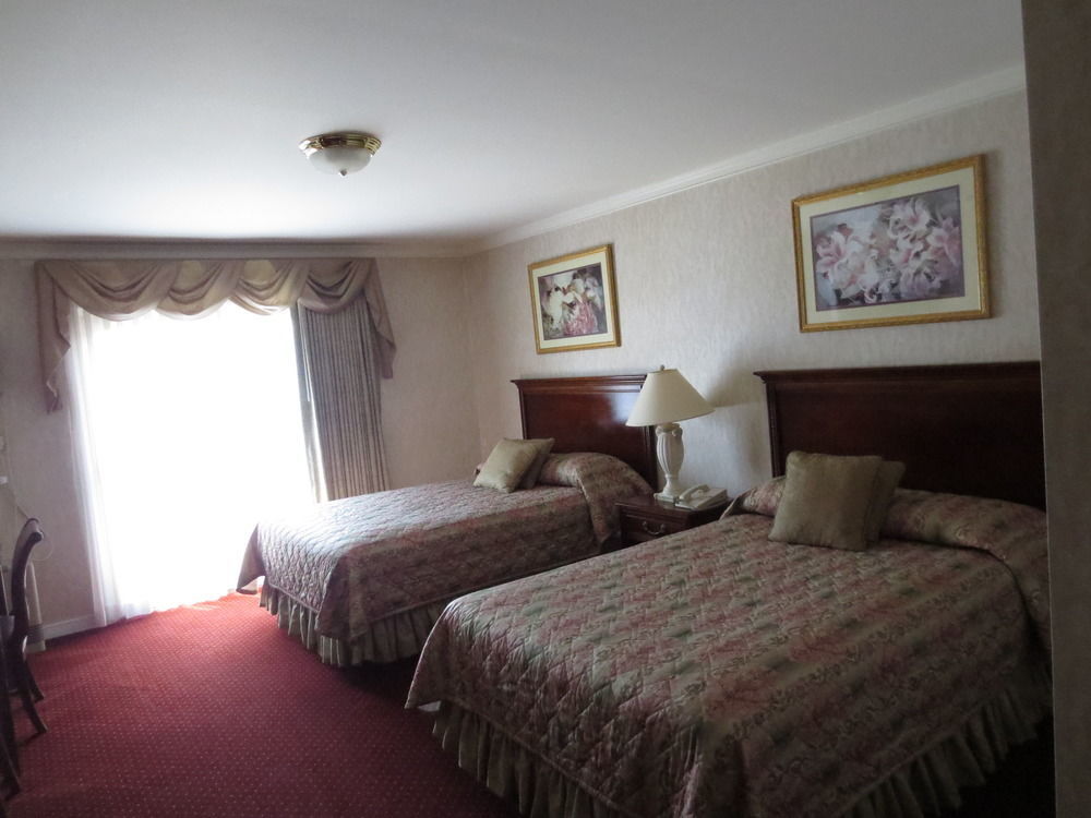 Roosevelt Inn & Suites Saratoga Springs Ballston Spa Εξωτερικό φωτογραφία