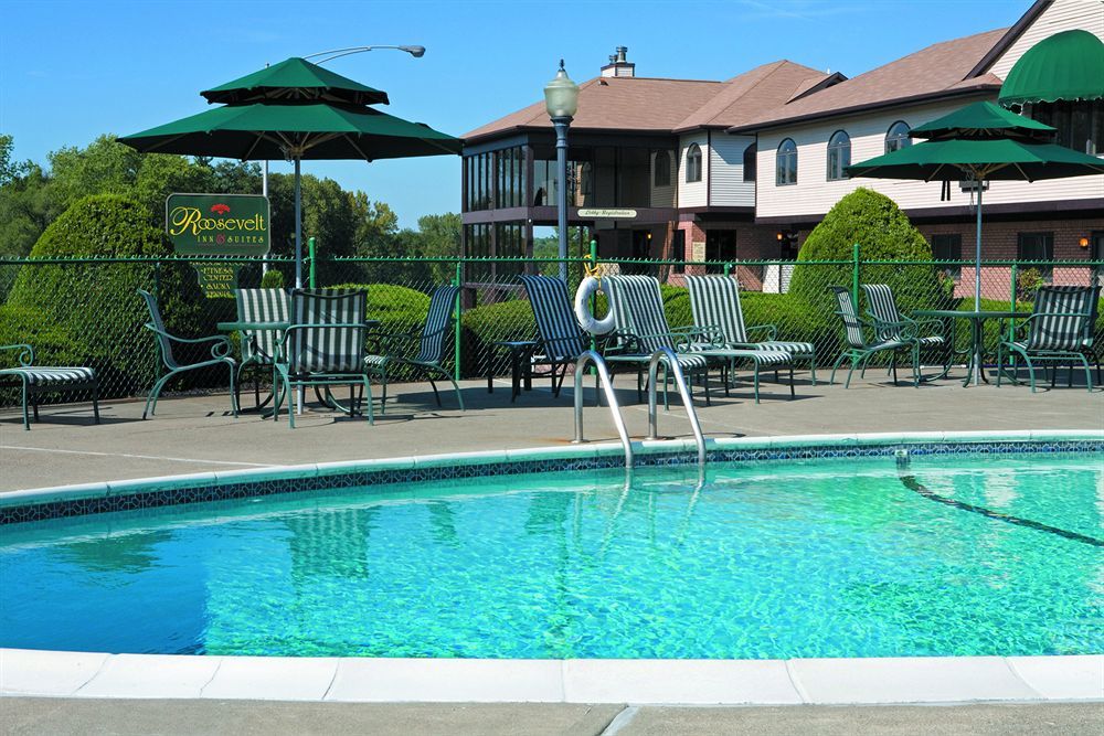 Roosevelt Inn & Suites Saratoga Springs Ballston Spa Εξωτερικό φωτογραφία