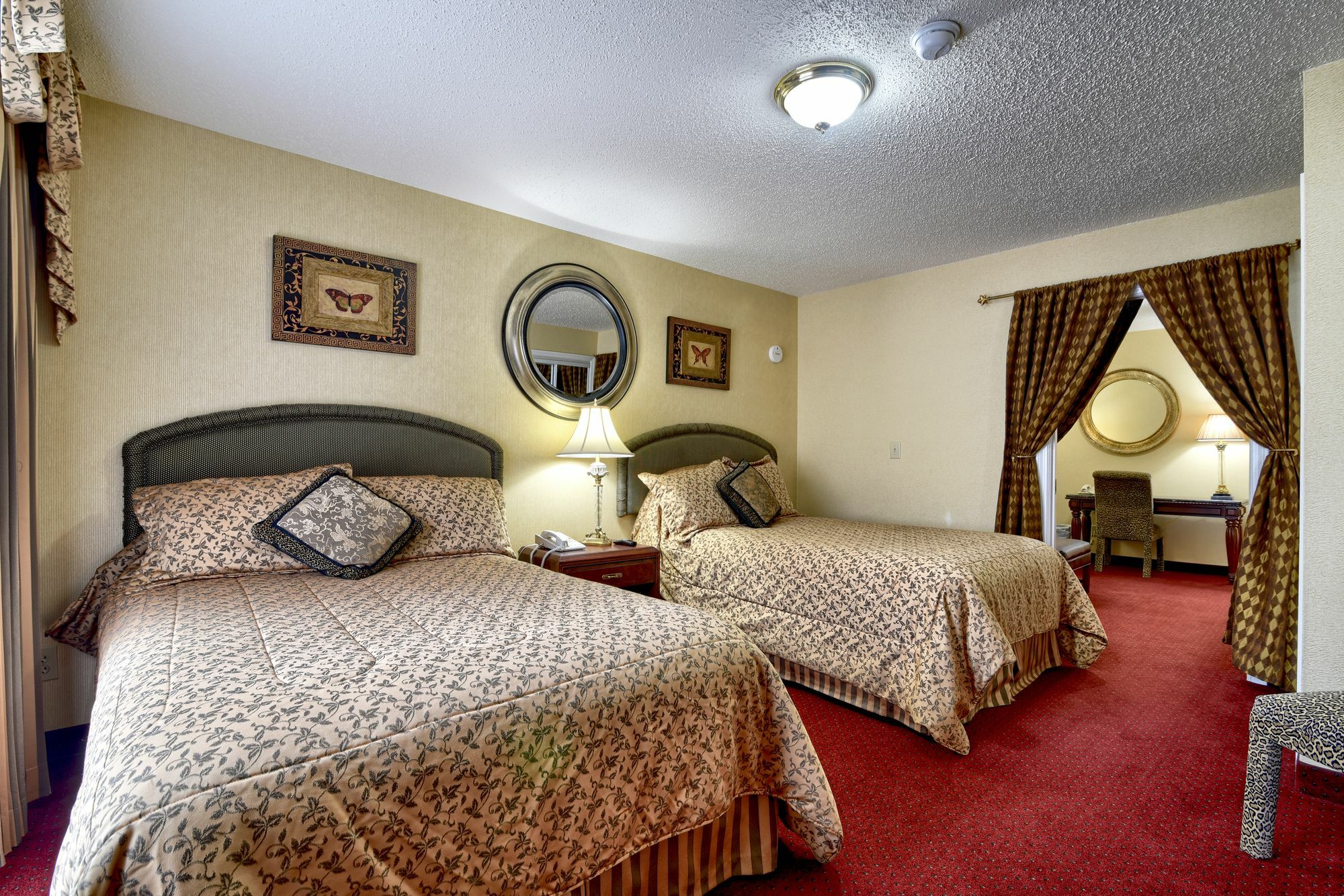 Roosevelt Inn & Suites Saratoga Springs Ballston Spa Εξωτερικό φωτογραφία